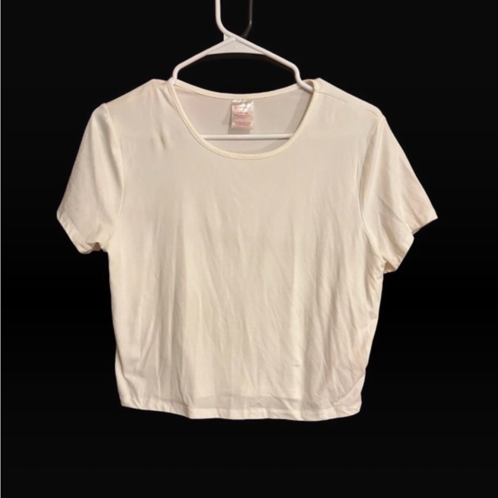 Teenager crop top